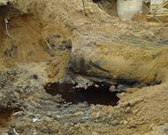 Undichter Tank- Grundwasserkontamination